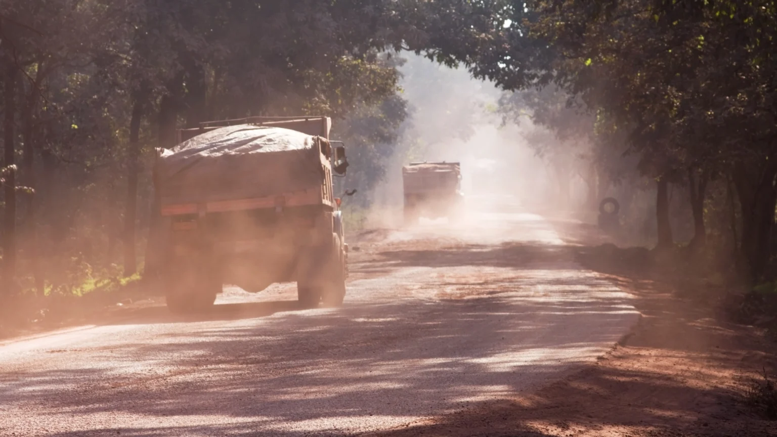 Dust control for unpaved haul roads - MetaFLO DusTech